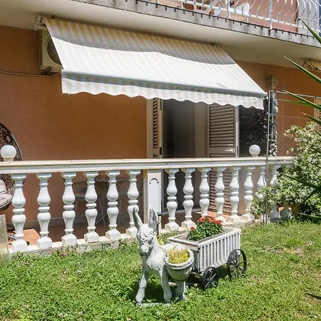 Vikeli Apartman