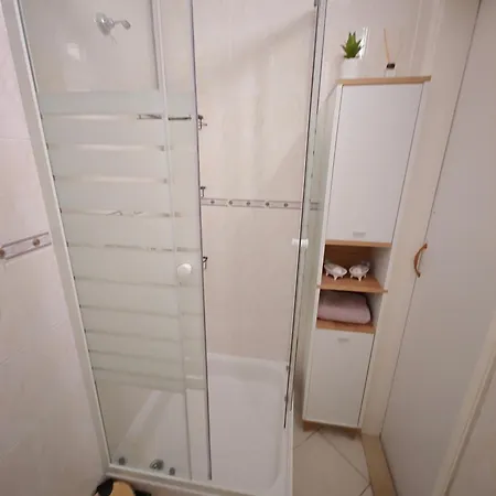 Vikeli * Trogir