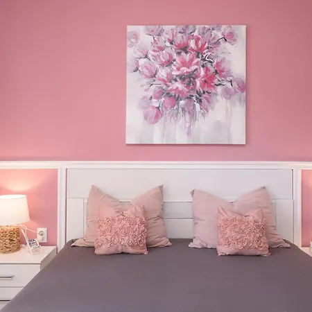 Vikeli Appartement Trogir